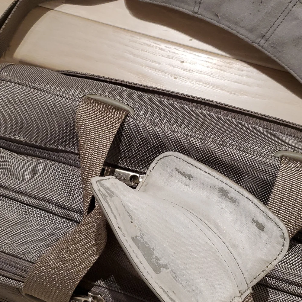 Tumi Alpha G4 Santa Monica Whitfield Helmet Bag Brief 